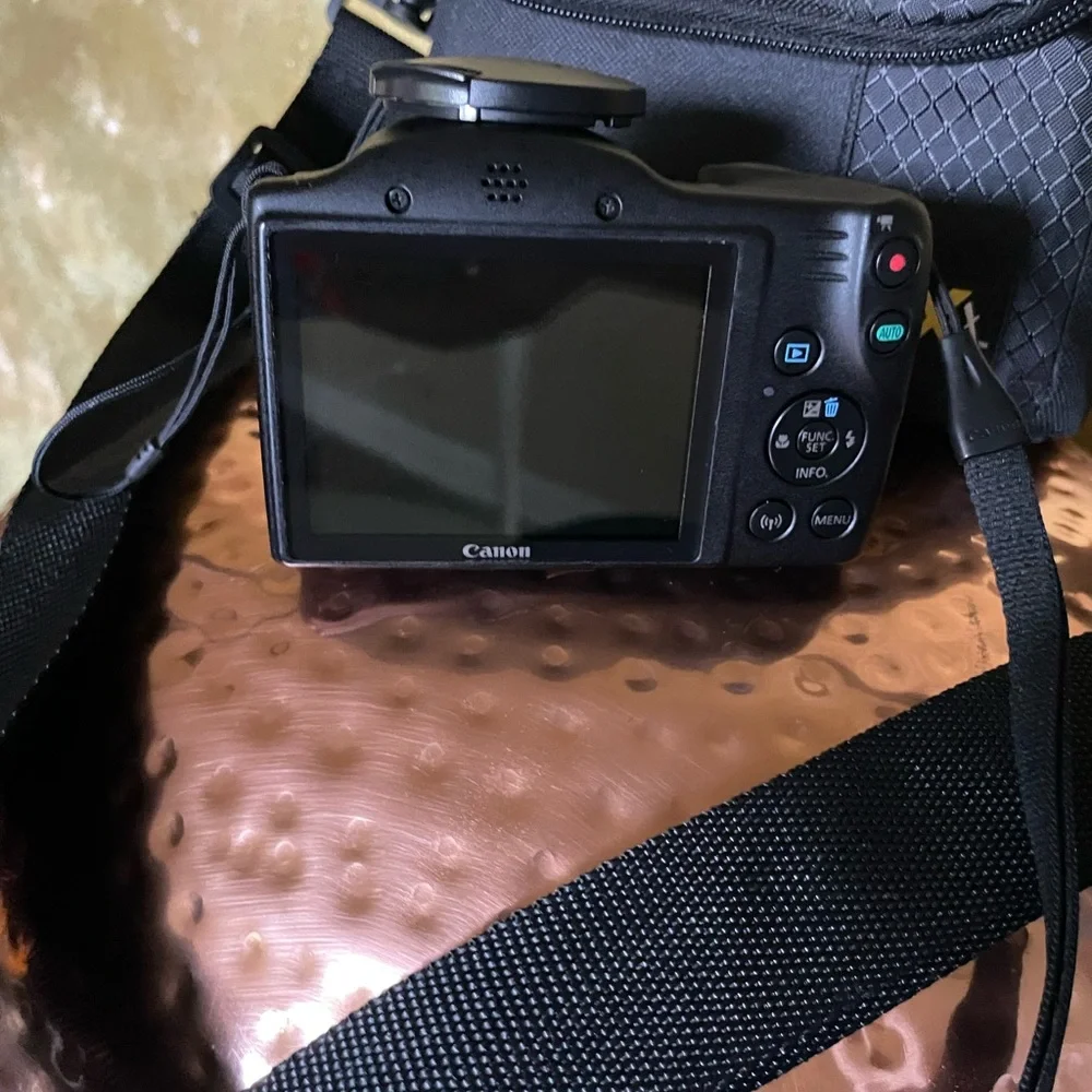 Canon Digital Camera 🎥